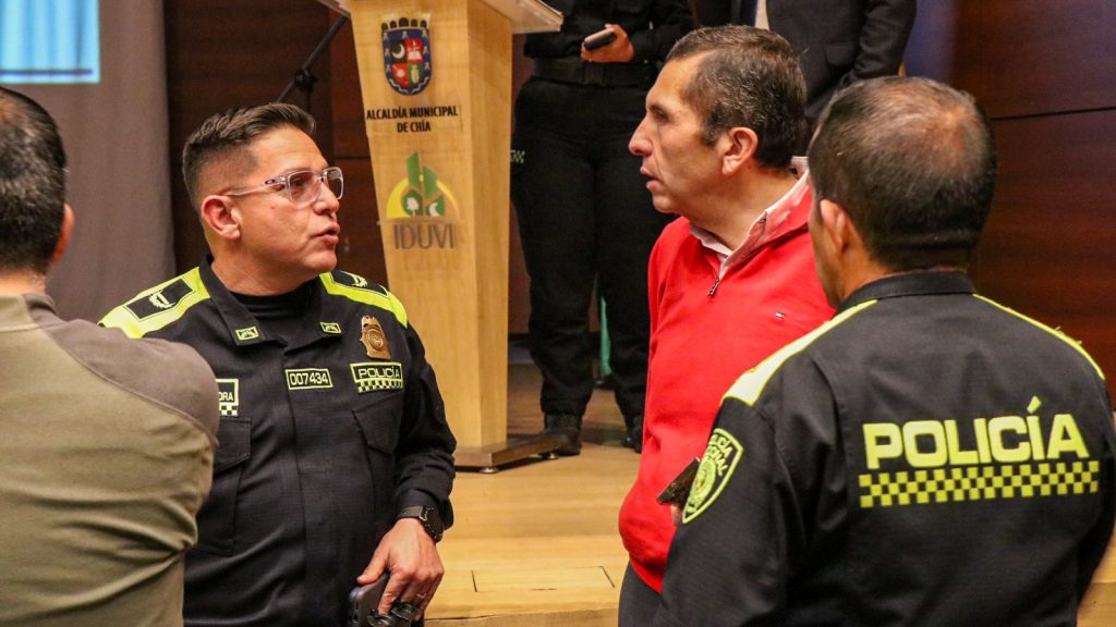 Más de 100 altos mandos de la Policía Nacional se reunieron en Chía