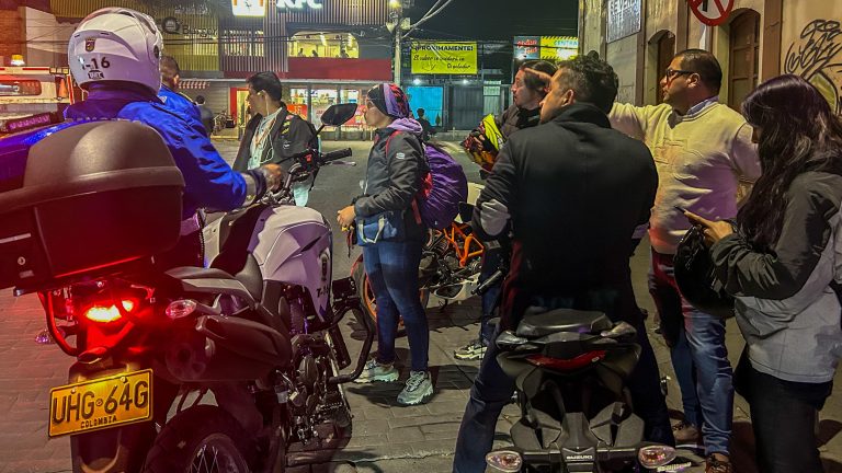 Chía intensifica control de parrilleros en moto y transporte ilegal