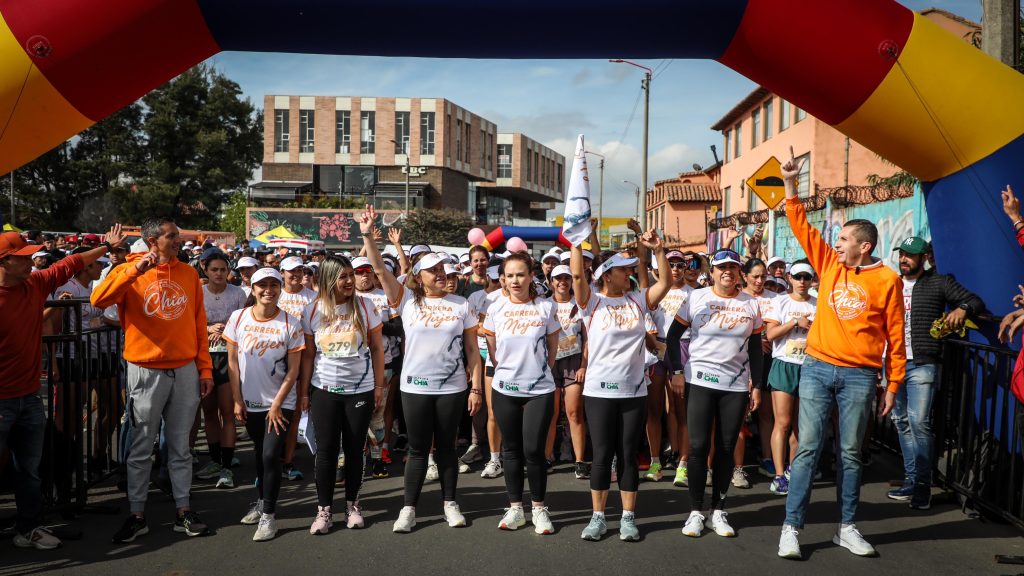 Más de 5.000 personas participaron en la Carrera de la Mujer y disfrutaron de cultura, deporte y reconocimientos