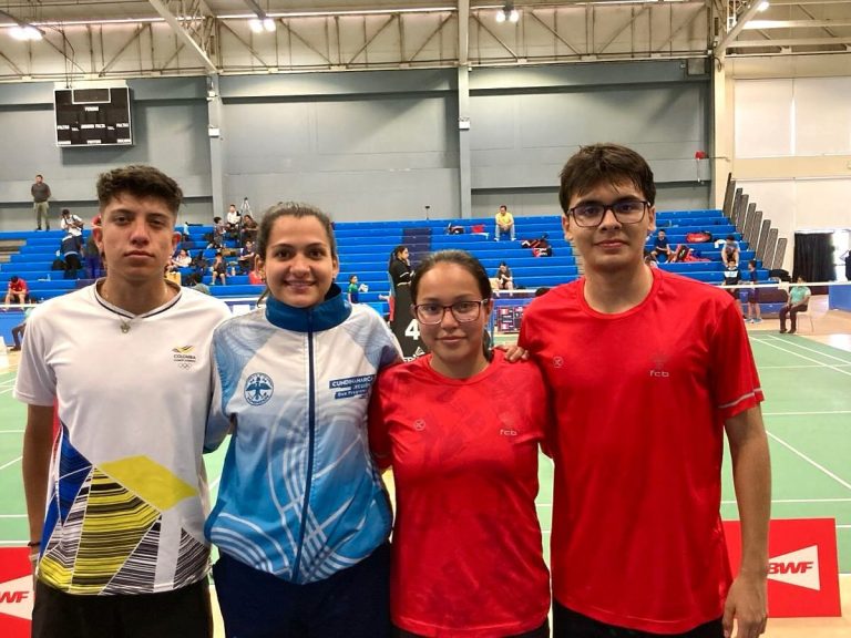 Chía cuenta con dos representantes en la Copa Regatas Internacional de Bádminton