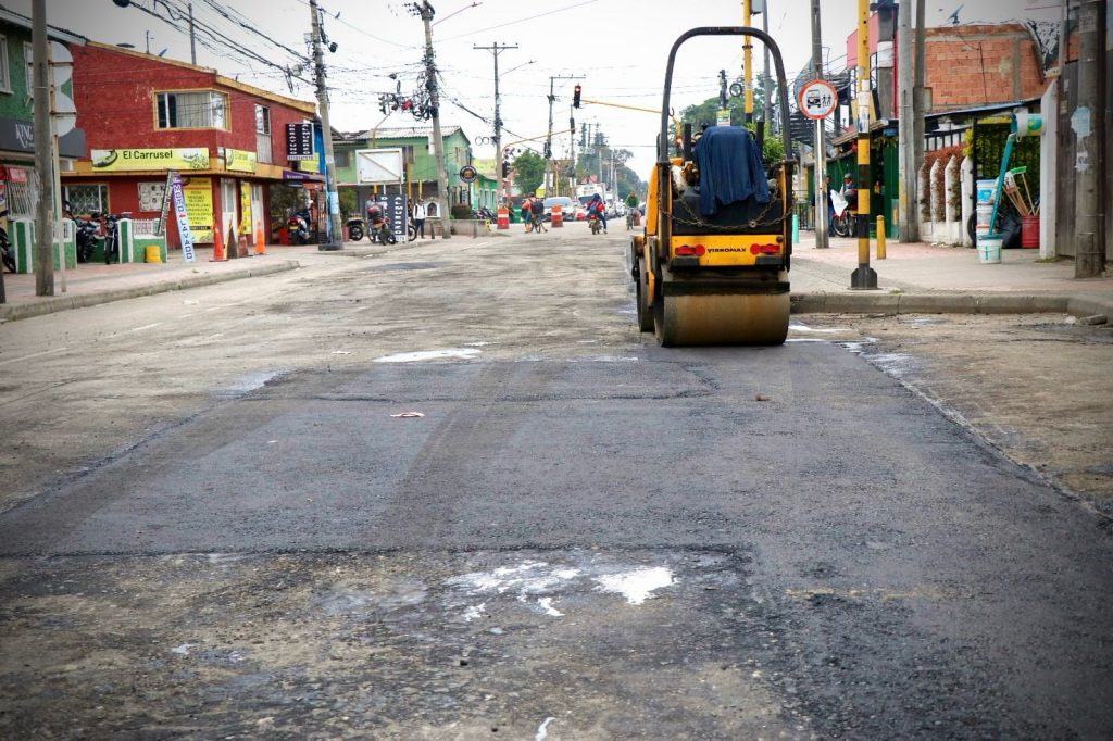 Avanzan obras de impacto en la malla vial de Chía