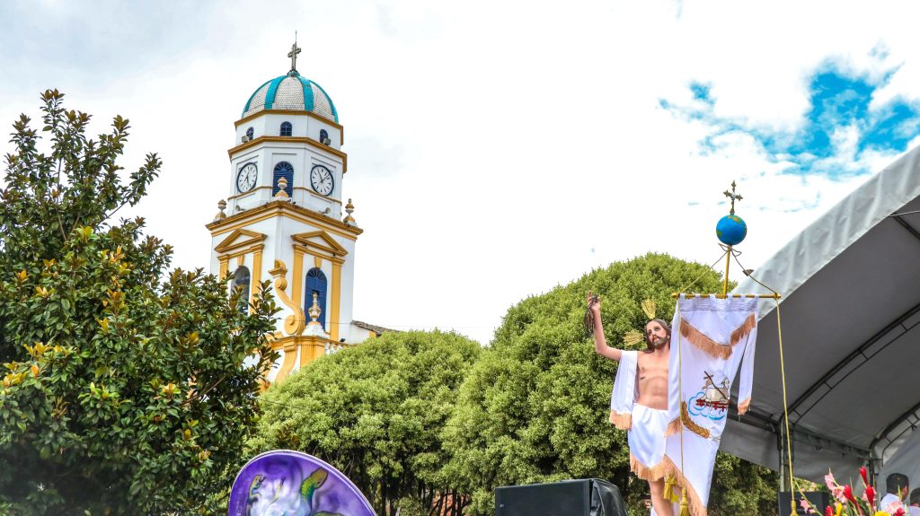 Con fe y devoción más de 8.000 feligreses vivieron la Semana Mayor en Chía