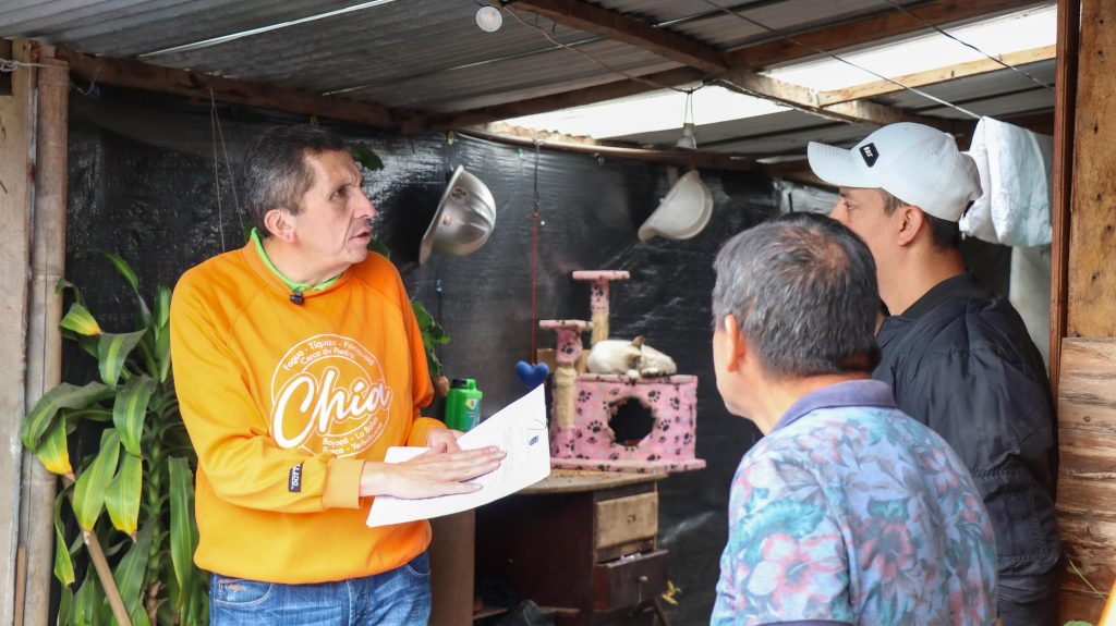 Continúan las legalizaciones de los asentamientos humanos en Chía