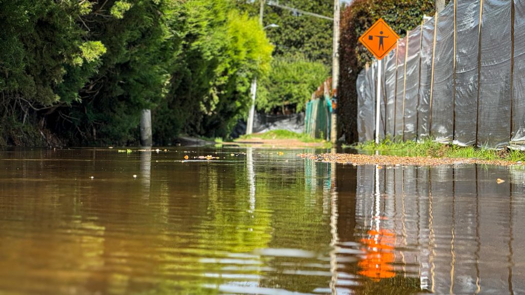 Chía refuerza acciones preventivas para evitar inundaciones