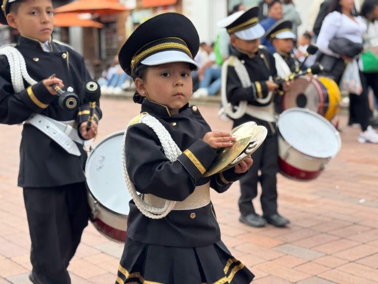 Alcaldía de Chía hizo posible el Festival Internacional de Bandas de Marcha más grande del país