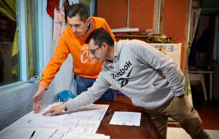 Chía avanza en legalización de viviendas: nueva jornada de Asentamientos Humanos beneficia a más familias