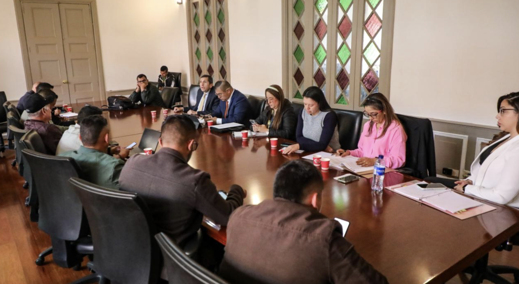 “Al Gobierno Nacional le quedó grande el desarrollo del país”: Alcalde de Chía frente a la paralización de la Troncal de Los Andes