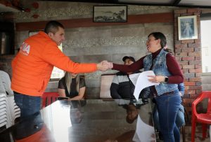 Chía completa con éxito la quinta jornada de legalización de asentamientos humanos