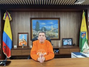 Alcalde de Chía le pide coherencia al alcalde Galán ante medida de pico y placa: “Se trata de unir y no dividir”