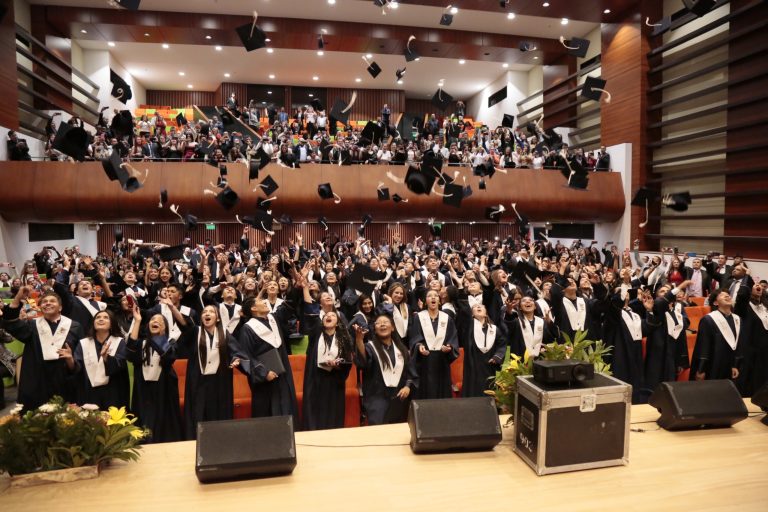 Más de 900 Estudiantes de las IEO de Chía recibirán su título como bachilleres