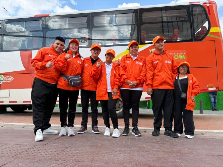 Grupo artístico del programa de discapacidad de Chía competirá en México