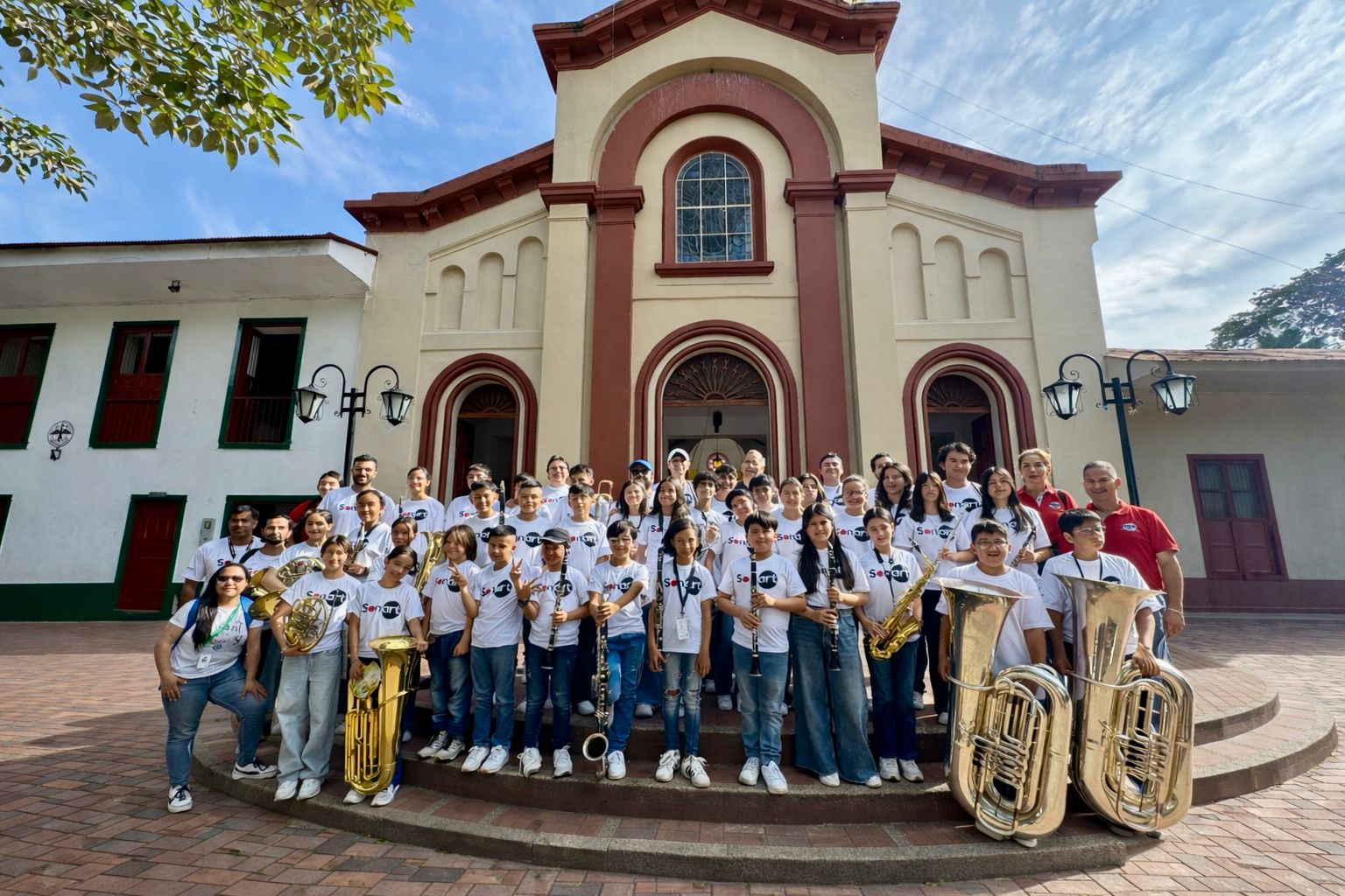 ¡Chía primer lugar y mejor dirección en Concurso Nacional de Música Andina!